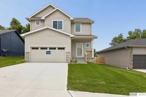 7716 N 116th Ave, Omaha, NE 68142