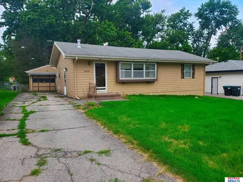 4918 N 63rd St, Omaha, NE 68104