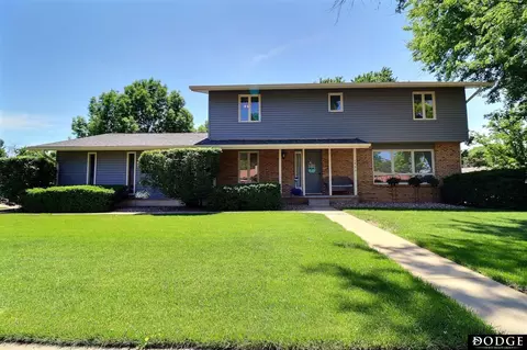 1933 Gaeth Ave, Fremont, NE 68025
