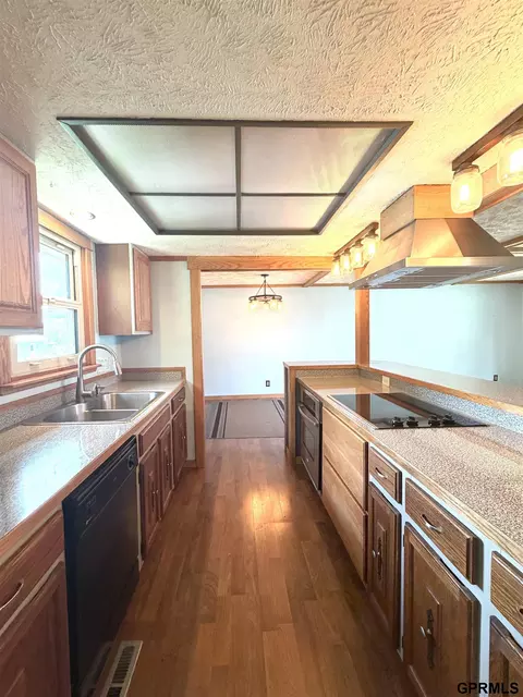 Kitchen - 133 N Fillmore St, Bruning, NE 68322 photo 5 of 8