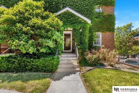 5017 Underwood Ave # 12, Omaha, NE 68132
