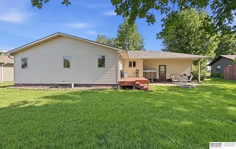 Exterior - 507 E Fulton St, Hooper, NE 68031 photo 7 of 8