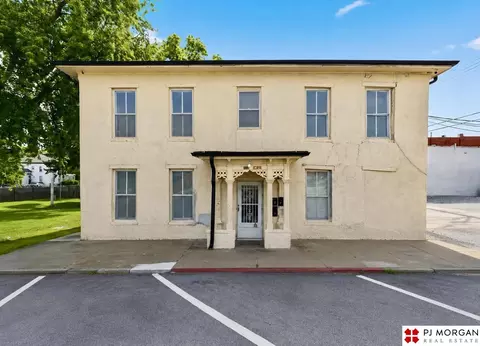 114 N 7th St, Nebraska City, NE 68410