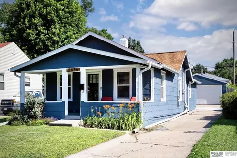 5636 Dorcas St, Omaha, NE 68106