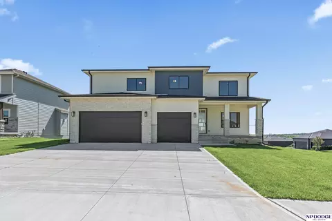 11001 N 170 St, Bennington, NE 68007