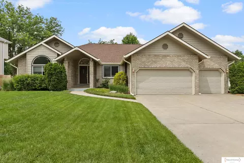 7001 S 45th St, Lincoln, NE 68516