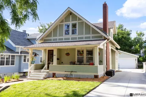 5010 Burt St, Omaha, NE 68132