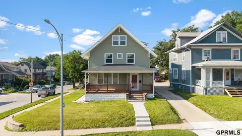 3405 Cuming St, Omaha, NE 68131