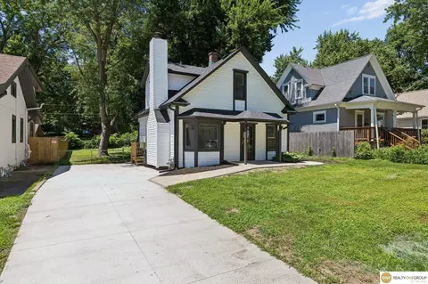 2532 N 65th Ave, Omaha, NE 68104