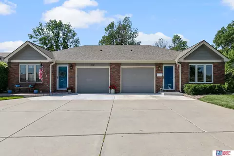 2431 N 69th Cir, Lincoln, NE 68507