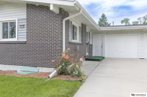 9630 Maple Dr, Omaha, NE 68134 photo 29