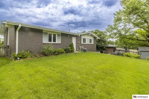9630 Maple Dr, Omaha, NE 68134 photo 39
