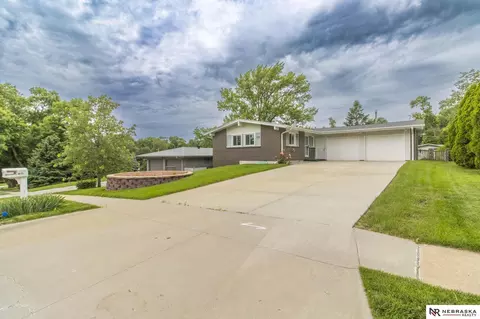 9630 Maple Dr, Omaha, NE 68134 photo 24