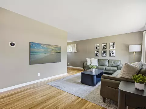 6622 Lafayette Ave, Omaha, NE 68132