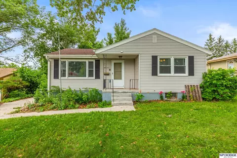 4021 Vernon Ave, Omaha, NE 68111
