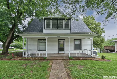 703 Thorne St, Syracuse, NE 68446