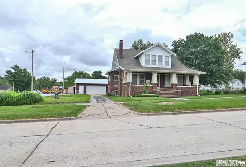 205 W O St, Weeping Water, NE 68463