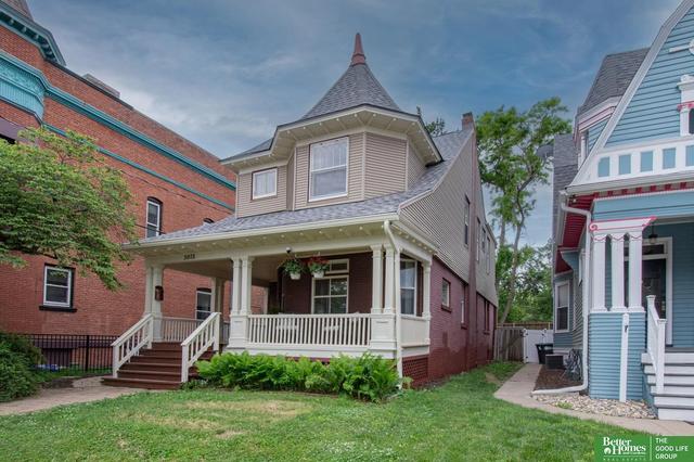 3015 Pacific St, Omaha, NE 68105