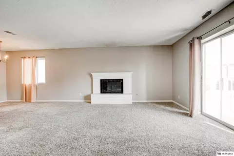 500 S 37th St #0207, Omaha, NE 68105