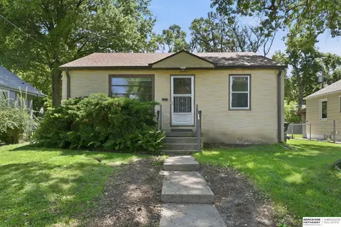 2023 N 65th Ave, Omaha, NE 68104