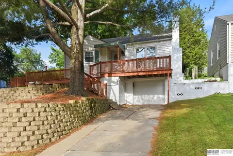 1344 S 52nd Ave, Omaha, NE 68106