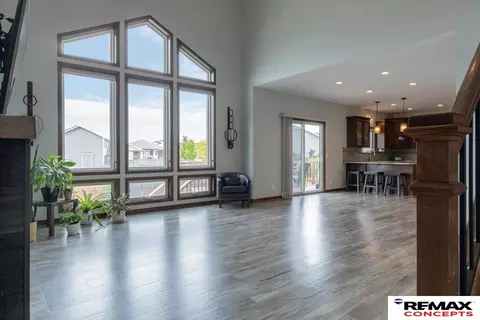 7700 S 66th St, Lincoln, NE 68516