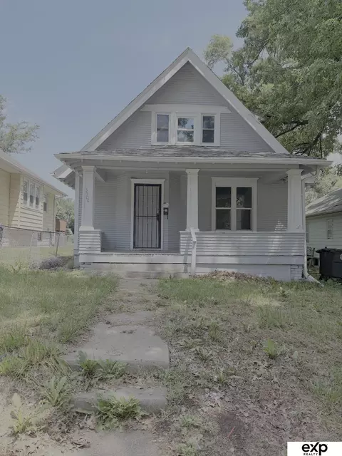 3504 Grand Ave, Omaha, NE 68111
