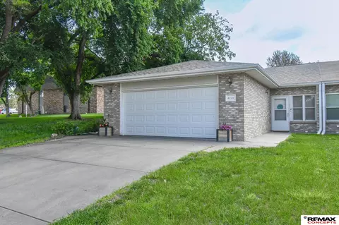 4234 N 7th St, Lincoln, NE 68521