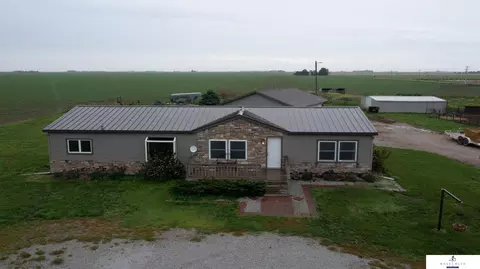 4352 Mckelvie Rd, Utica, NE 68456