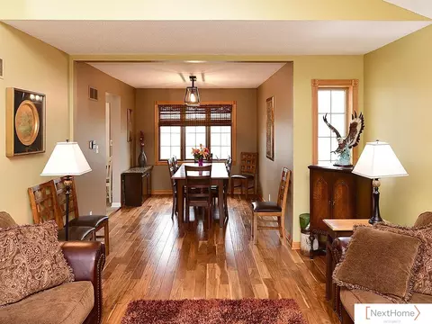539 W Keating Cir, Lincoln, NE 68521
