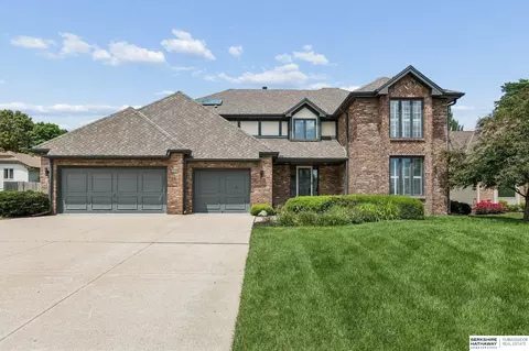 16230 Grover St, Omaha, NE 68130