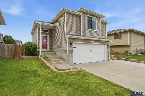 1605 SW Jordan St, Lincoln, NE 68522