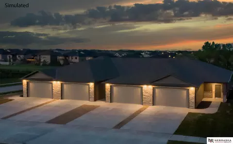 7013 Claystone Dr, Lincoln, NE 68521