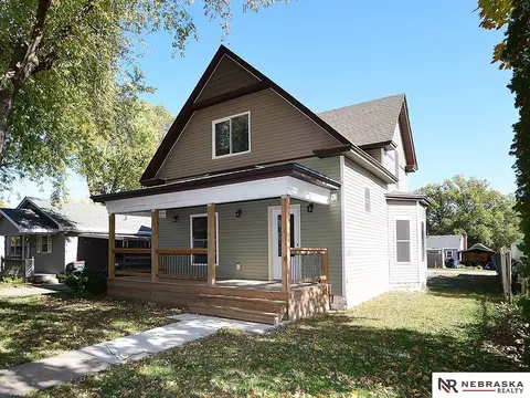Exterior - 416 N 16th St, Beatrice, NE 68310 photo 2 of 4
