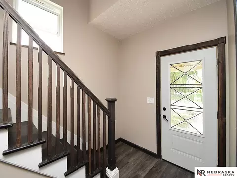 Entry Way - 416 N 16th St, Beatrice, NE 68310 photo 2 of 3