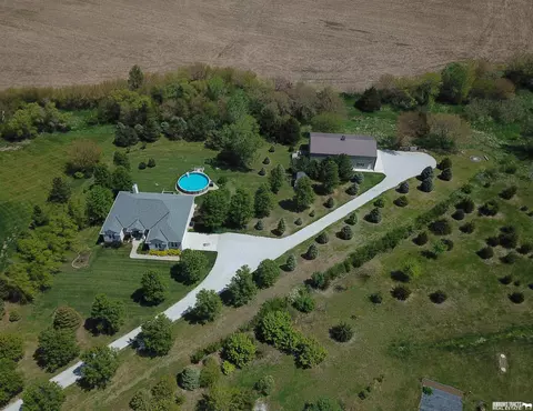 23060 Kalvin Ct, Eagle, NE 68347