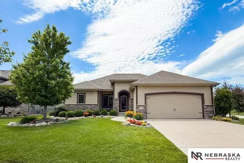 10908 S 175th Ave, Omaha, NE 68136