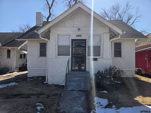 2855 Newport Ave, Omaha, NE 68112