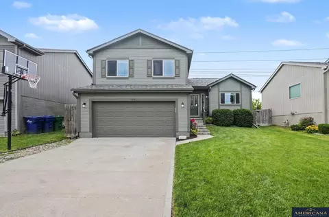 7418 N 143rd St, Omaha, NE 68142