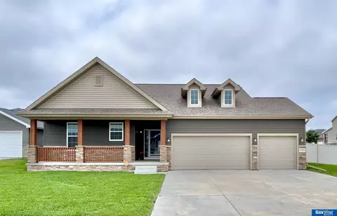 3123 N 93rd Ct, Lincoln, NE 68507