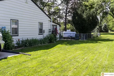 Exterior - 2045 Wright St, Blair, NE 68008 photo 8 of 9