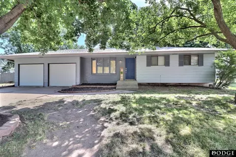 4430 Prairie Rd, Fremont, NE 68025