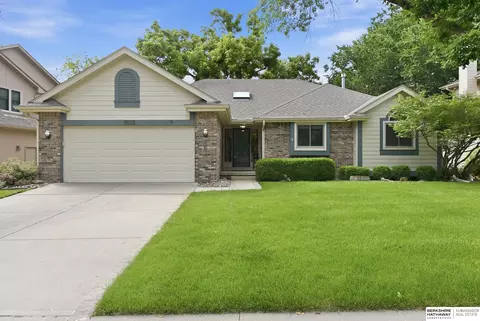 14515 Grant St, Omaha, NE 68116