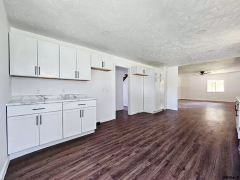 Entry Way - 111 E Hickory St, Sutton, NE 68979 photo 1 of 3