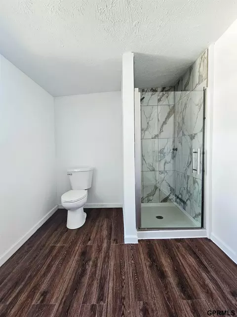 Bath - 111 E Hickory St, Sutton, NE 68979 photo 2 of 3