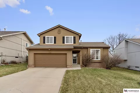 15236 Spencer St, Omaha, NE 68116