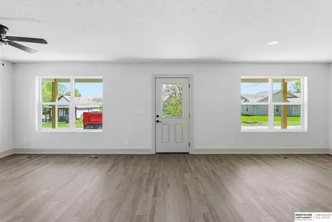 Living - 2214 N 26th St, Omaha, NE 68111 photo 2 of 5