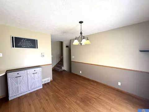 2111 Grant St, Beatrice, NE 68310 photo 6