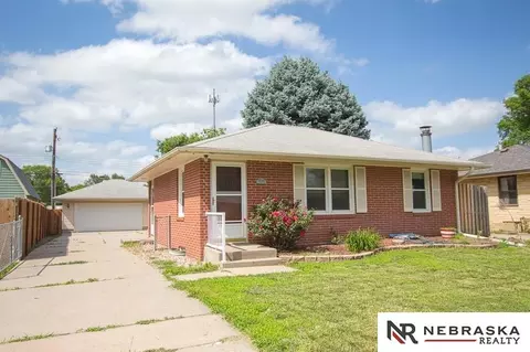 6920 Colfax Ave, Lincoln, NE 68507