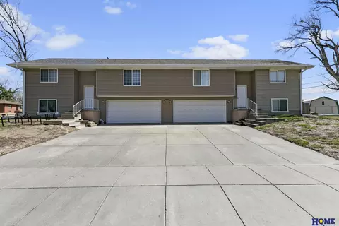 1708 S 6th St, Lincoln, NE 68502